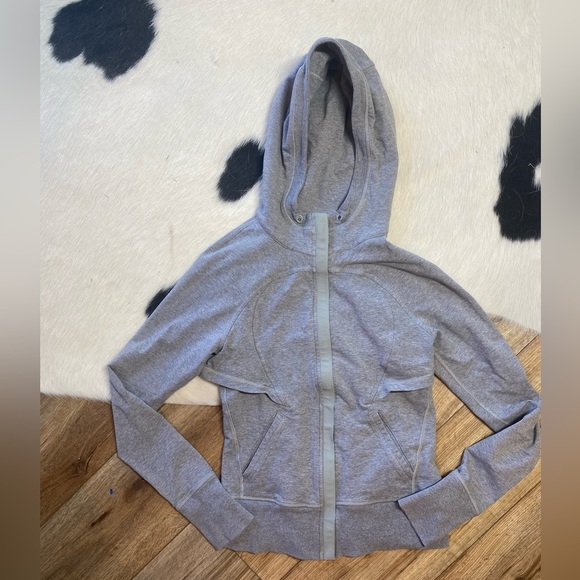 lululemon athletica Jackets & Blazers - Lululemon original Scuba Full-Zip Hoodie